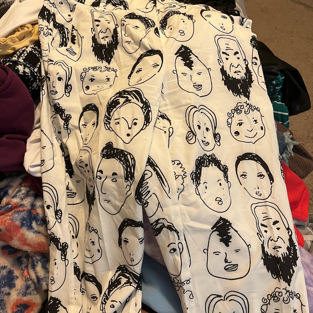 Shekou Face Pants